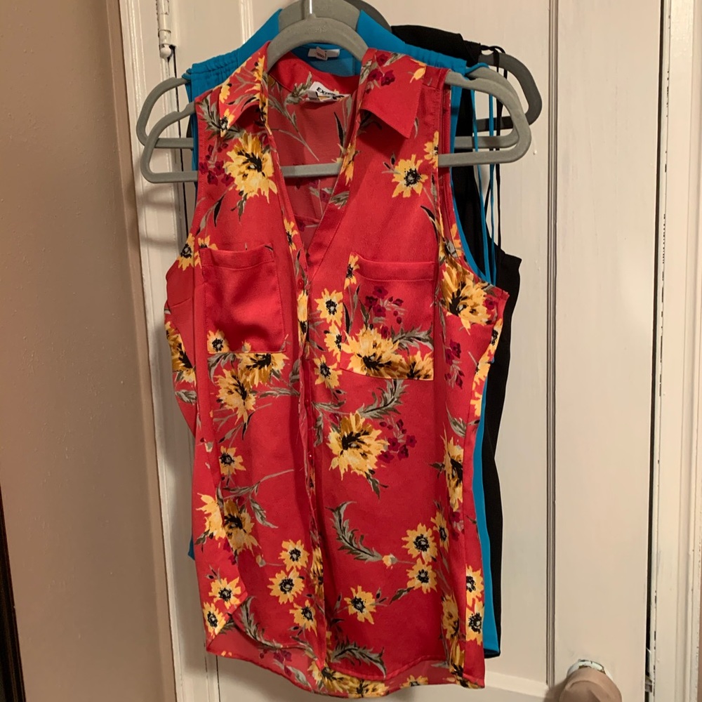 THREE express portofino sleeveless tops!